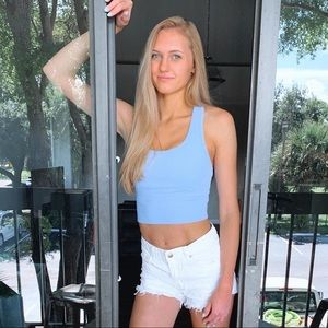 Meet your Posher, Leah